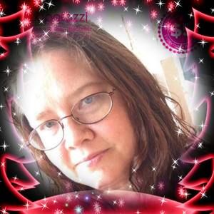 Meet your Posher, Candi